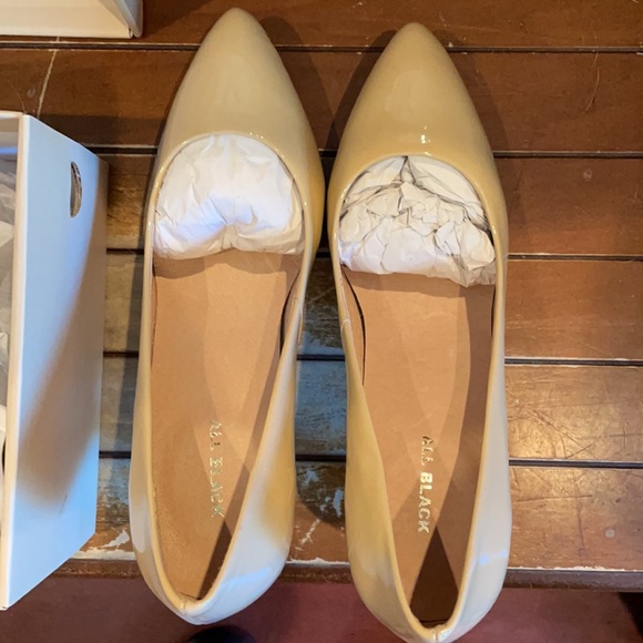 All Black Nude heels size 7 - Picture 3 of 6